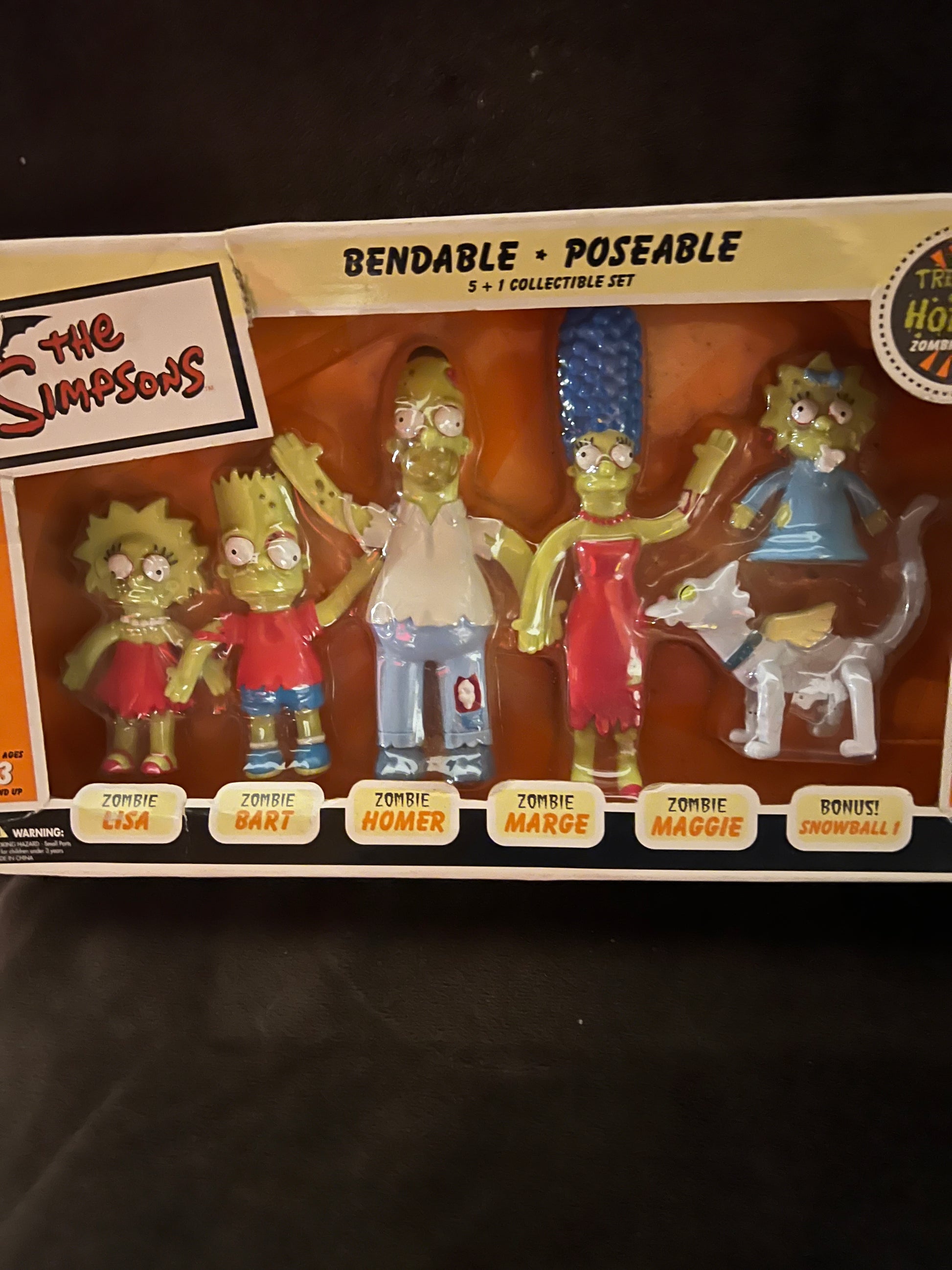 Simpsons Homer and Family Tree House of Horror Zombies Halloween Bendable Set Rare Vintage