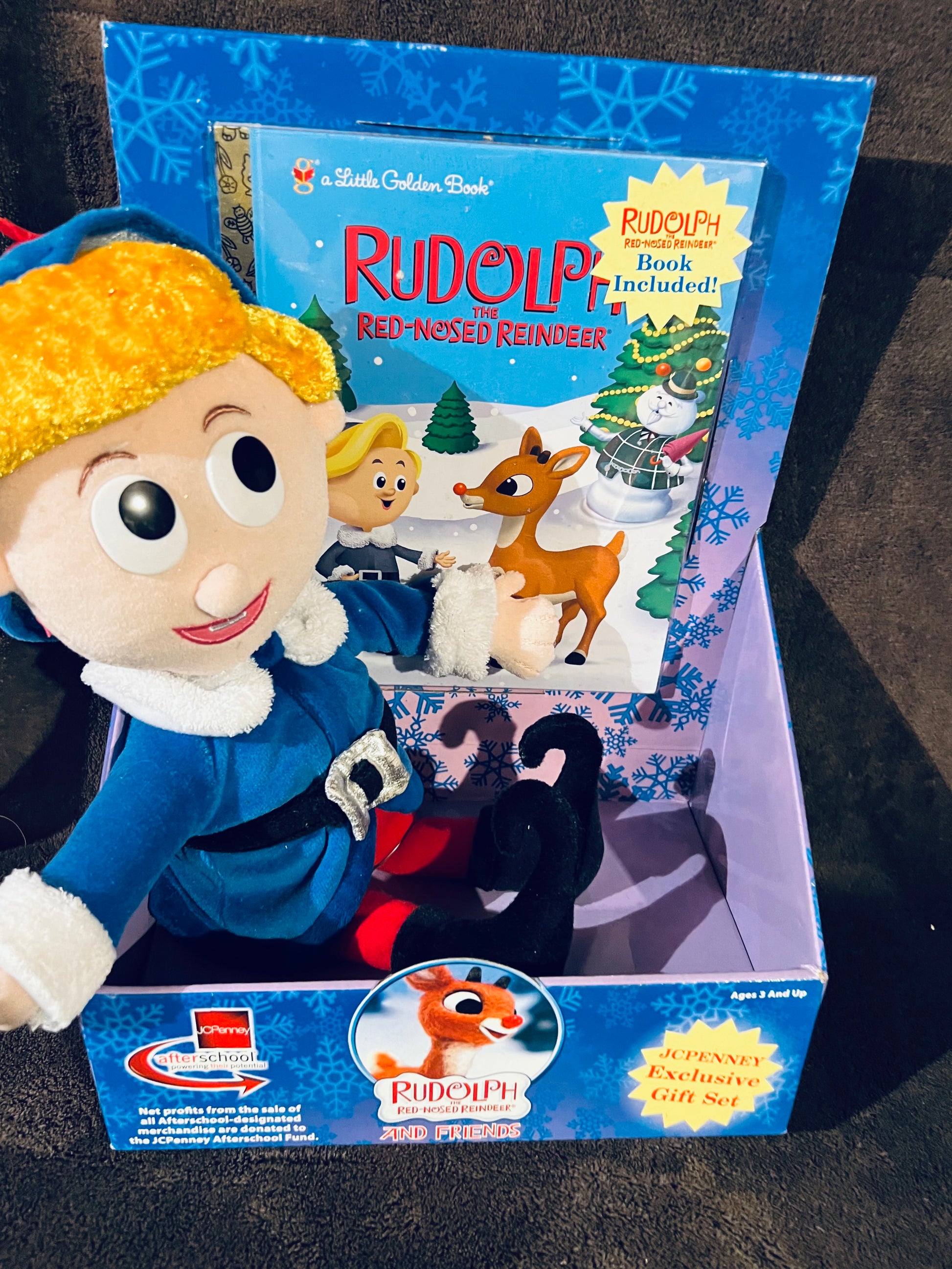 Rudolph and The Island of Misfit toys 15 Inch Plush Storybook Series Doll vintage in box