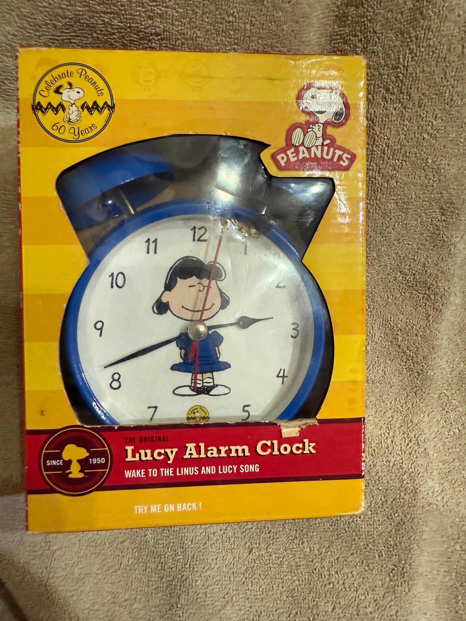 Peanuts Gang Lucy Battery Operated Alarm Clock Never Used